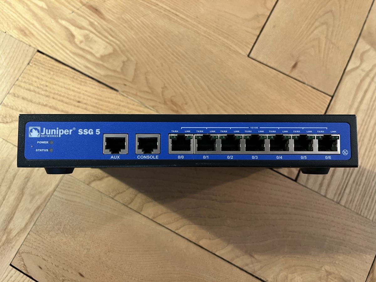 Firewall: Router Firewall Juniper Networks SSG 5 – Gebraucht aus Zürich von DaMoero 5
