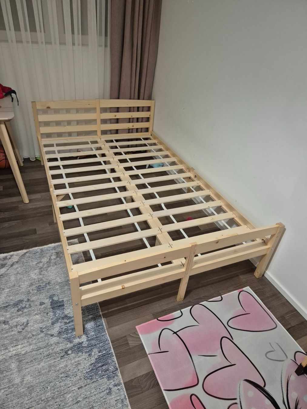 Holzartikel: 120x200 Holzbett – Gebraucht aus Meilen von musbos