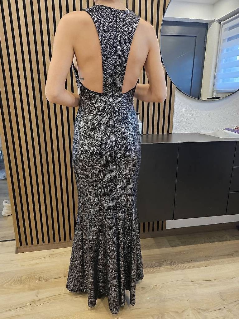 Vestiti: abendkleid – Usato da Grosshöchstetten venduto da Qenko 2