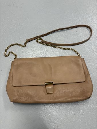 Coccinelle Ledertasche beige Goldkette Clutch Tasche