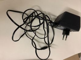 Netzteil 220V / 15.4V 700mA mit Kabel