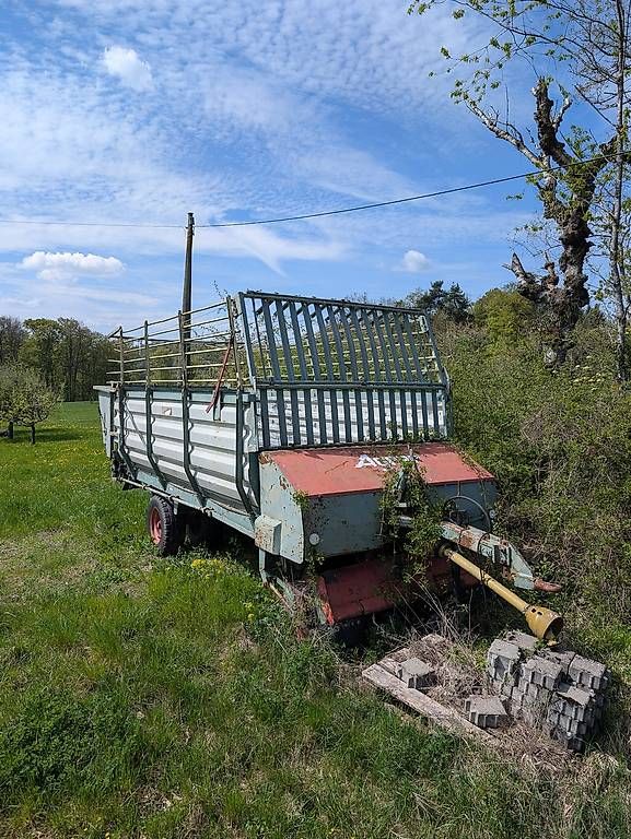 Rimorchi: Ladewagen – Usato da Bözberg venduto da zumerstezumzwoite 1