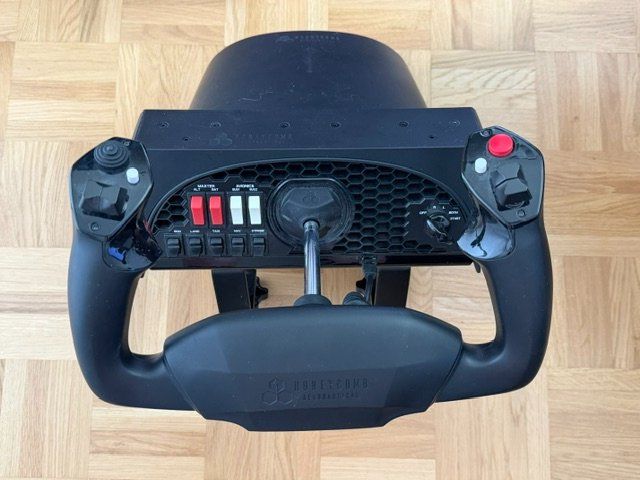 Honeycomb Controller: Honeycomb Alpha Flightstick – Usato da Horw venduto da Swiss6014