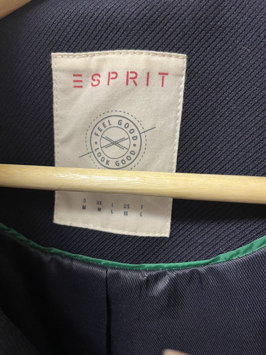 Esprit Cappotti: Dunkelblauer Kurzmantel Esprit M – Usato da Teufenthal AG venduto da Nanahu 2