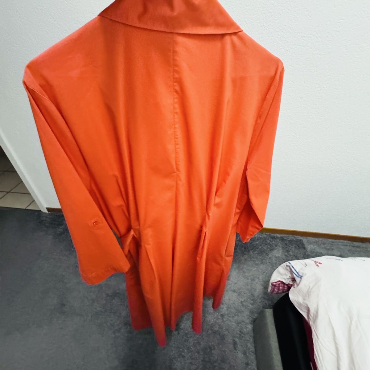 Vestiti: Superbe robe orange trench NY&C - Taille L – Nuovo (secondo la descrizione) da Avry-sur-Matran venduto da Anarda 2