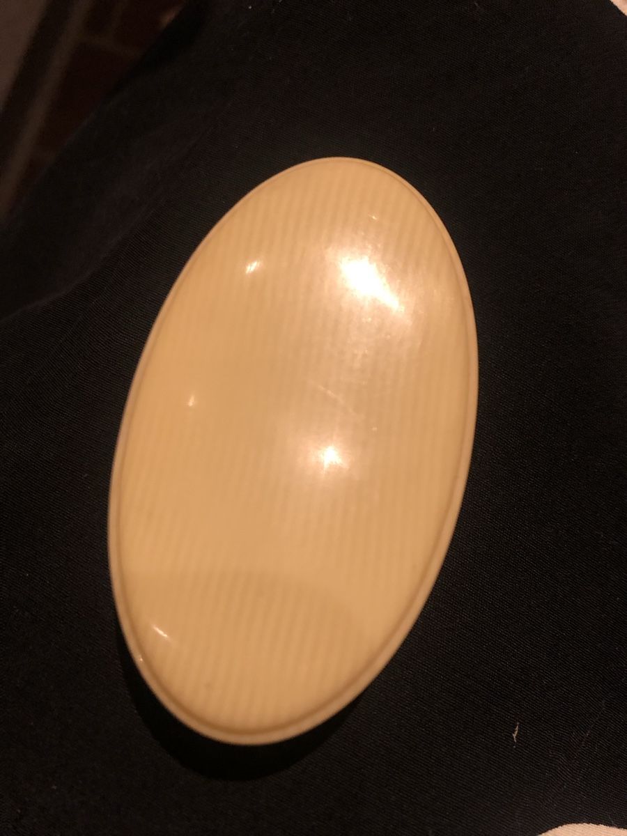 Tutte le decorazioni: antike Dose aus zelluloid, 7 cm lang – Usato da Lausen venduto da Zotty1