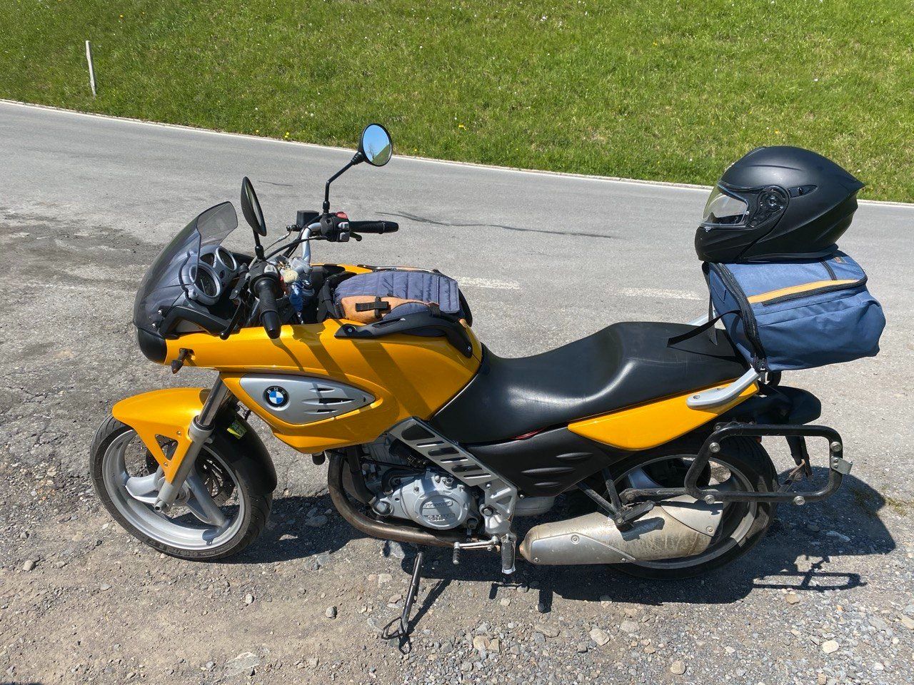 BMW Strada: Motorrad BMW F650 CS Scarver – Usato da Luzern venduto da lu100019