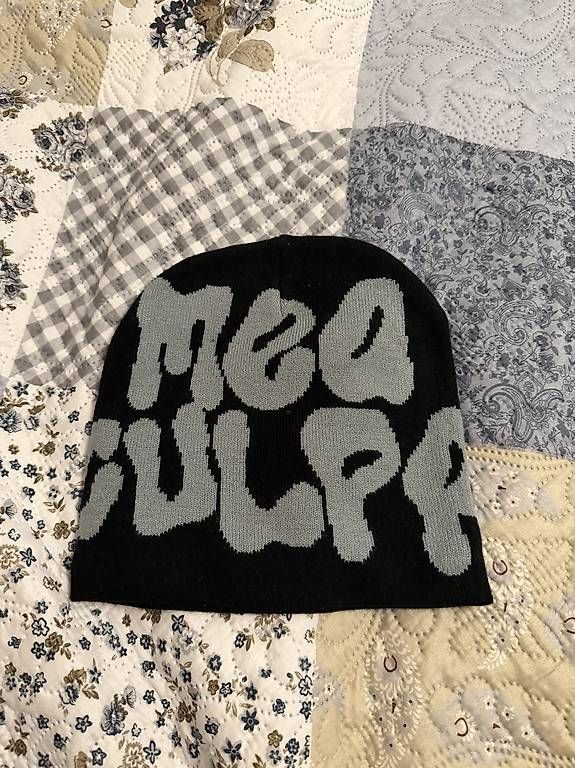 Hüte, Mützen & Caps: Lot 2 bonnets – Gebraucht aus Nyon von lio_5n8l 2