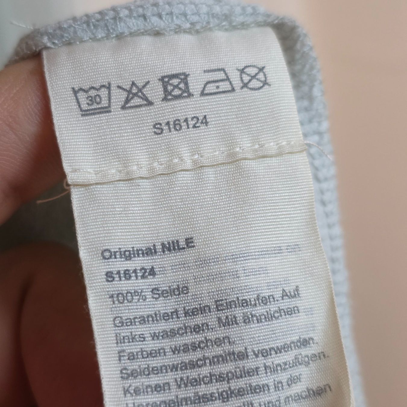Nile Camicette: 100% Seide transparente Bluse Gr. S/M Nile Essentials – Usato da Wald ZH venduto da CapLux 5