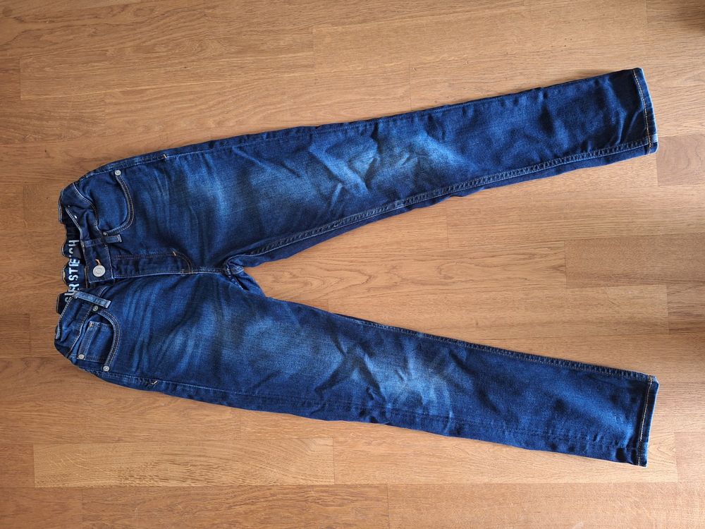 Jeans Gr. 152 - Skinny-Fit (Gebraucht) in Hochdorf für CHF 6 – mit ...