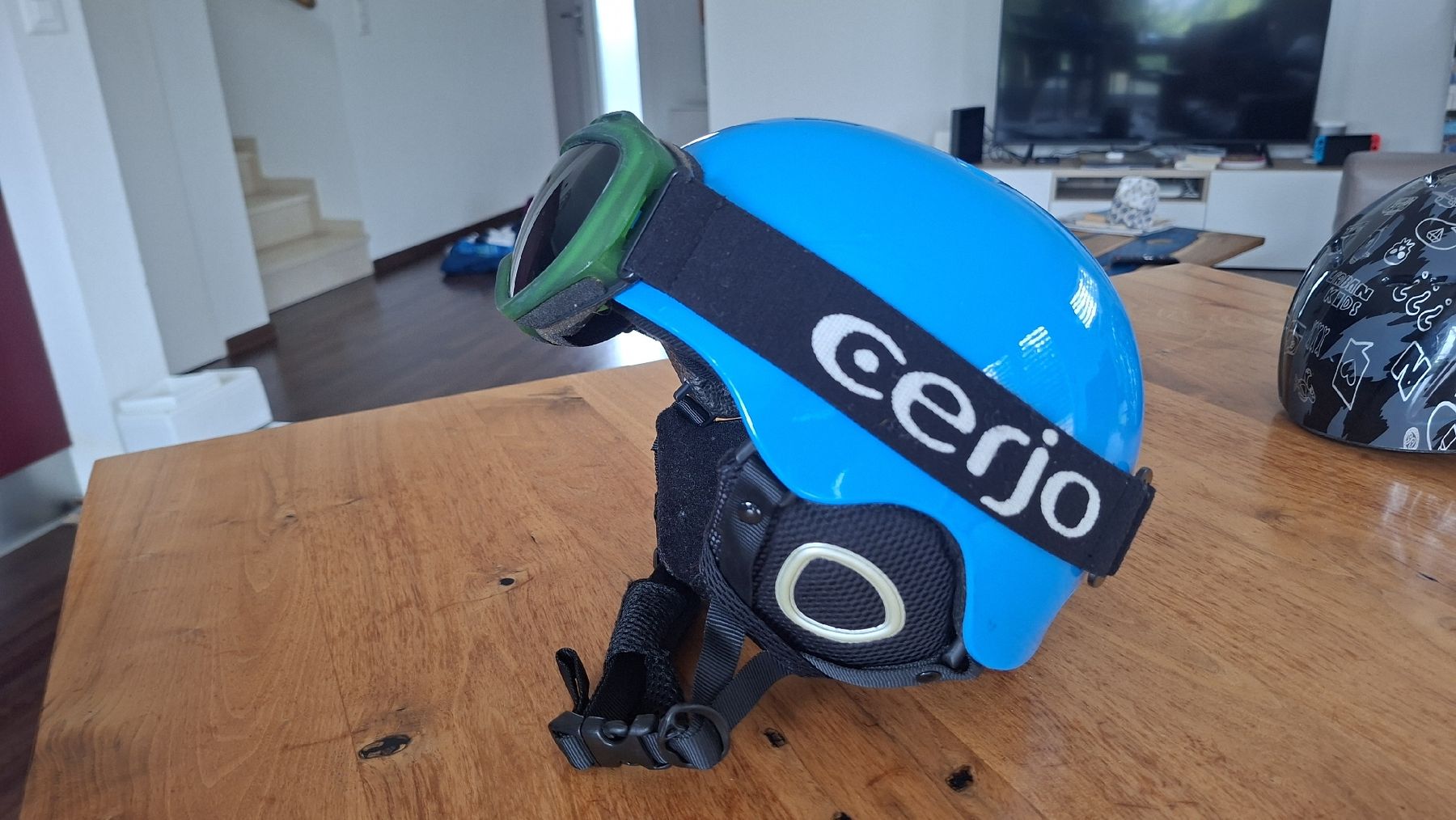 Helme: Casque de ski pour enfant – Gebraucht aus Domdidier von SophieSG 1