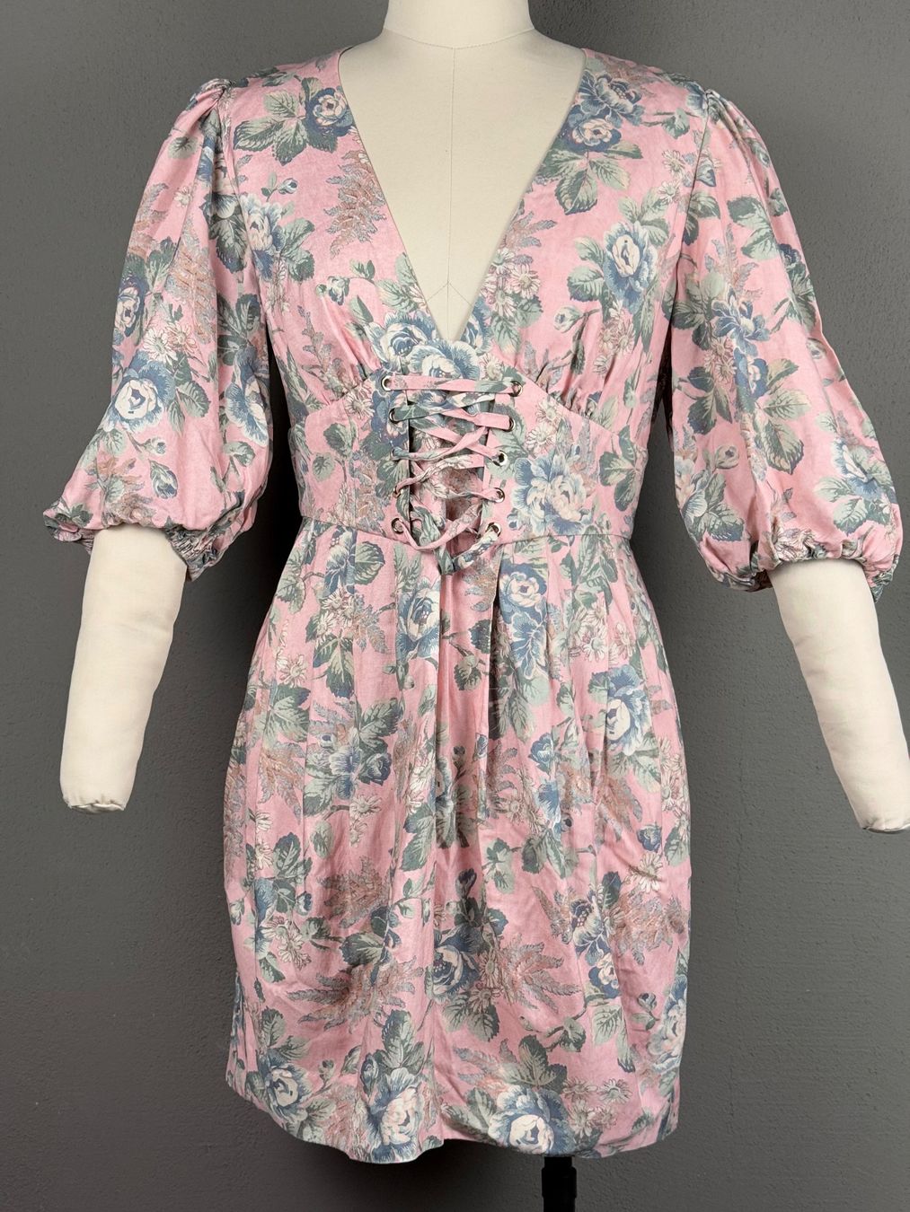 Zimmermann Vestiti: Zimmermann Kleid 3 – Usato da Küsnacht ZH venduto da leo_booth