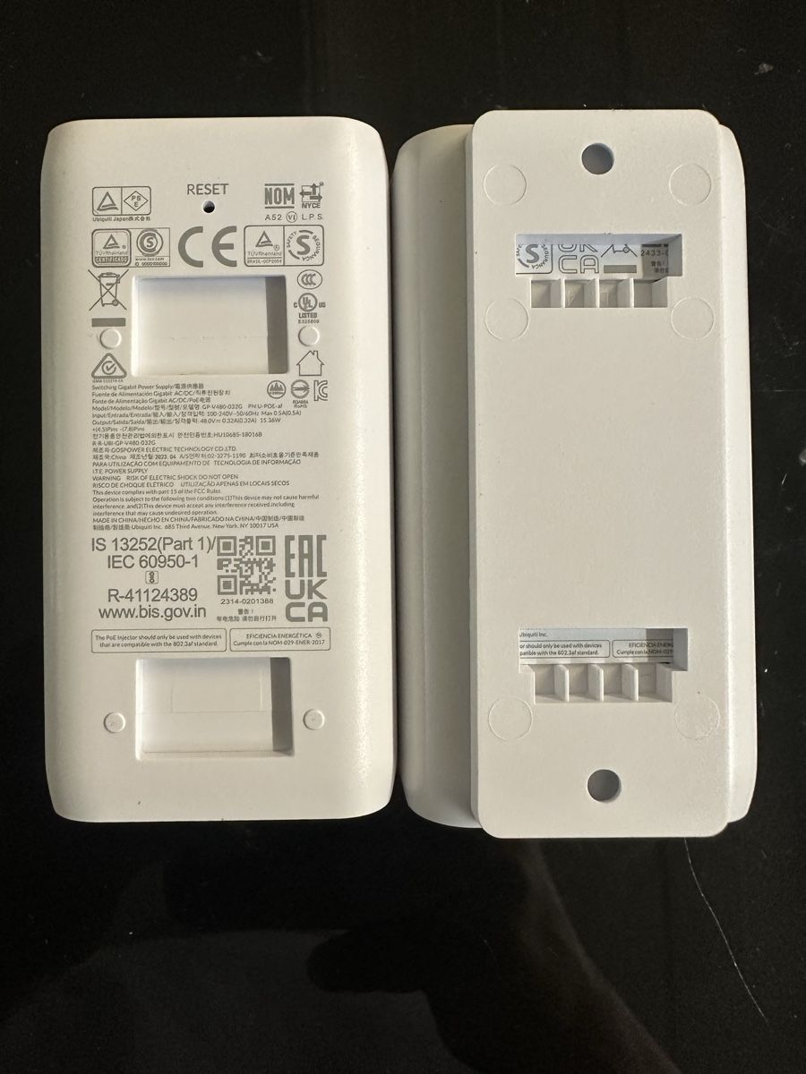 Ubiquiti Unità & Adattatore: UniFi 15W PoE Adapter 17 Stk. – Nuovo (secondo la descrizione) da Luzern venduto da FrankGroebel 2