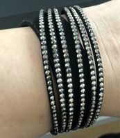 Schickes Wickelarmband mit Strasssteinen