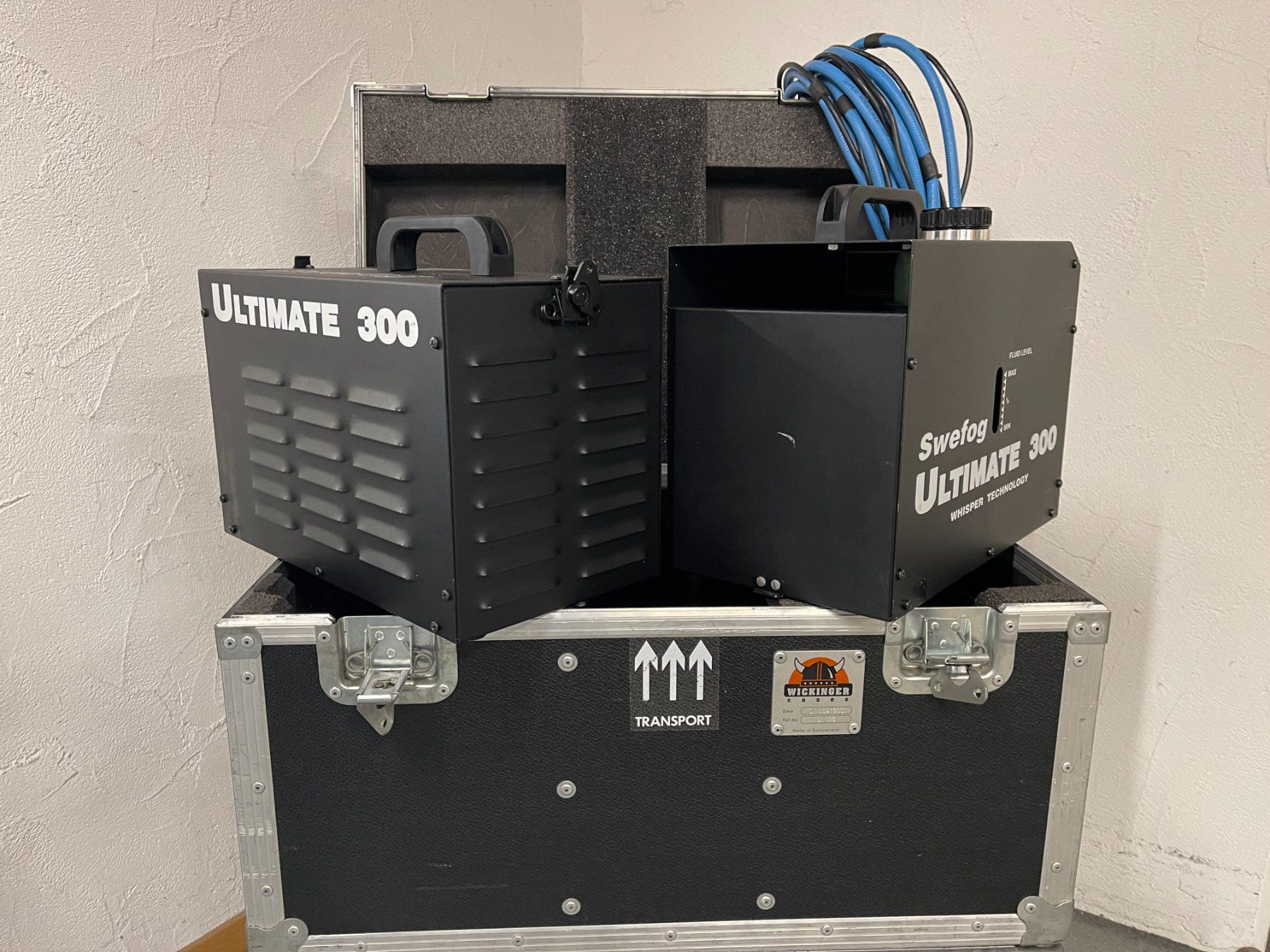 Tutte le macchine: SWEFOG Ultimate300DMX Hazer mit separatem Kompressor – Usato da Zizers venduto da fiduciar 2