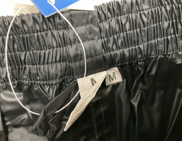 Pantaloni: Regenhosen Gr. M – Nuovo e nell'imballaggio originale da Uerkheim venduto da Kaufoption 2