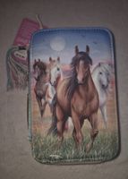 Etui Neu