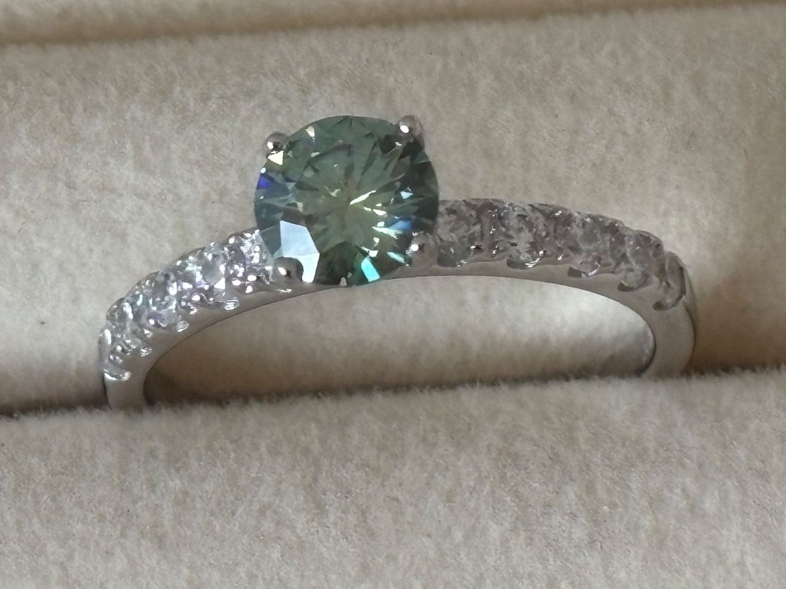 Ringe: Luxus Elegante Gr.19/9 Ring Weiss Zirkonia Farbe Silber – Neu (gemäss Beschreibung) aus Biel-Bienne von Roserosse13 1