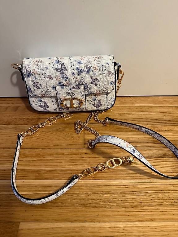 Aldo Borse da donna: Aldo Tasche weiss 20x14cm – Usato da Root venduto da mele2013
