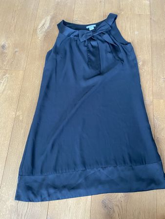 Schwarzes Kleid 38