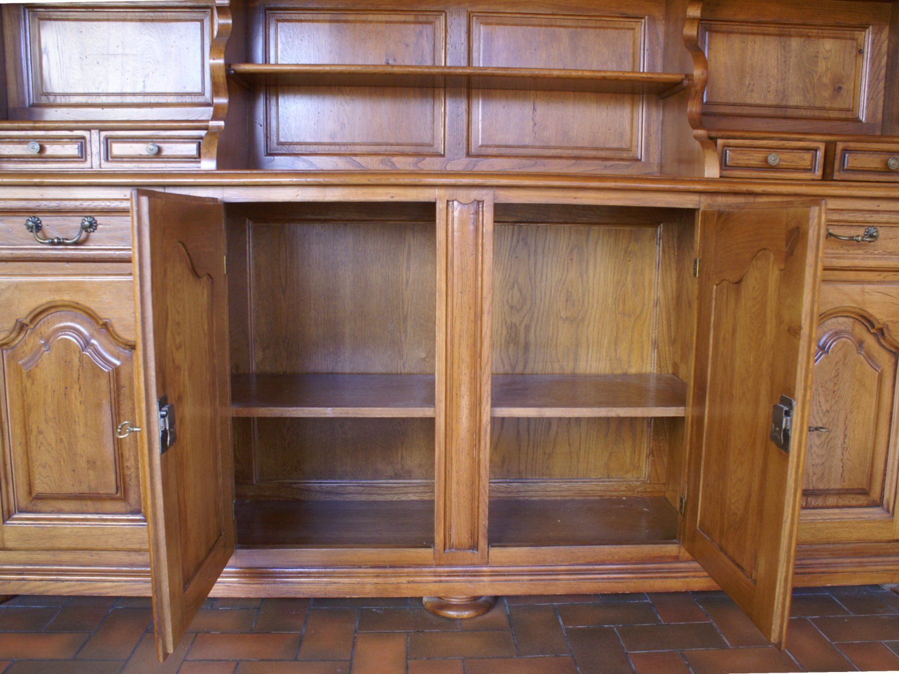 Credenze: Vaisselier en bois – Usato da Gorgier venduto da S_Riond 4