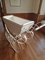 Kinderwagen weiss Speichenräder Retro Landhausstil