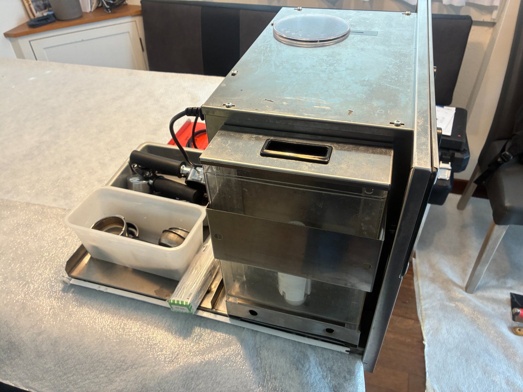 Electrolux Macchine per caffè & Macchine per espresso: Electrolux Profi Coffee Espresso- Siebträgermaschine Einbau – Usato da Schwarzenberg LU venduto da StevFrei91 7