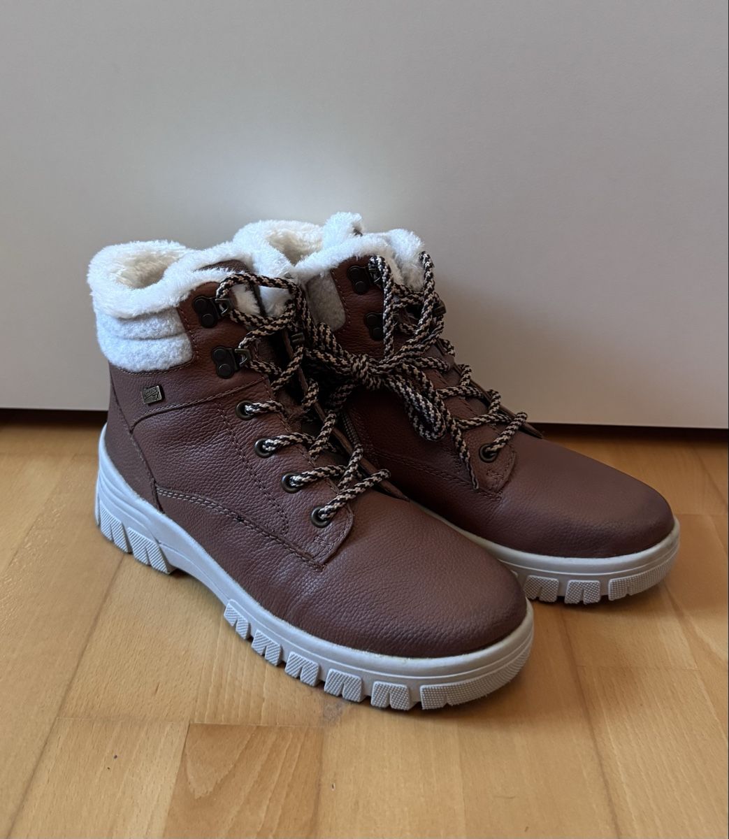 Scarpe da donna: Remonte Winterstiefel, braun, Gr. 38 - Warm & bequem – Usato da Wallisellen venduto da Sue04
