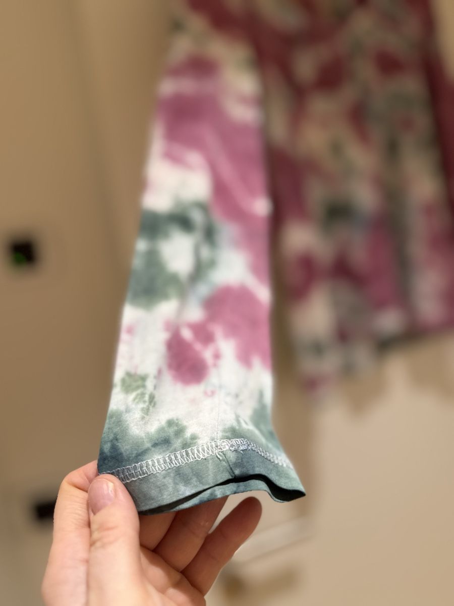 Esprit T-Shirts: Esprit Shirt Batik, Gr.38 🌞🌸 – Gebraucht aus Egg b. Zürich von Flummi 4