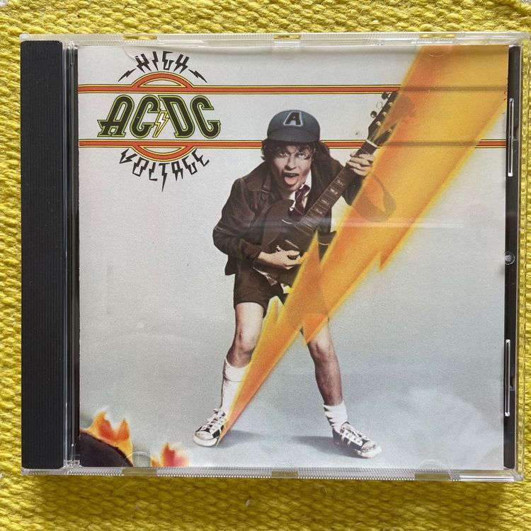AC DC-HIGH VOLTAGE (Gebraucht) in für CHF 3.9 – mit Lieferung auf ...