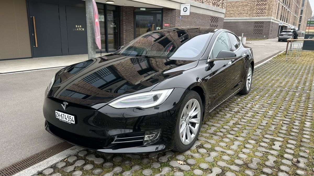 Tesla Automobili: Tesla model S 75 D 4x4 – Usato da Adliswil venduto da luk_2k5q 1