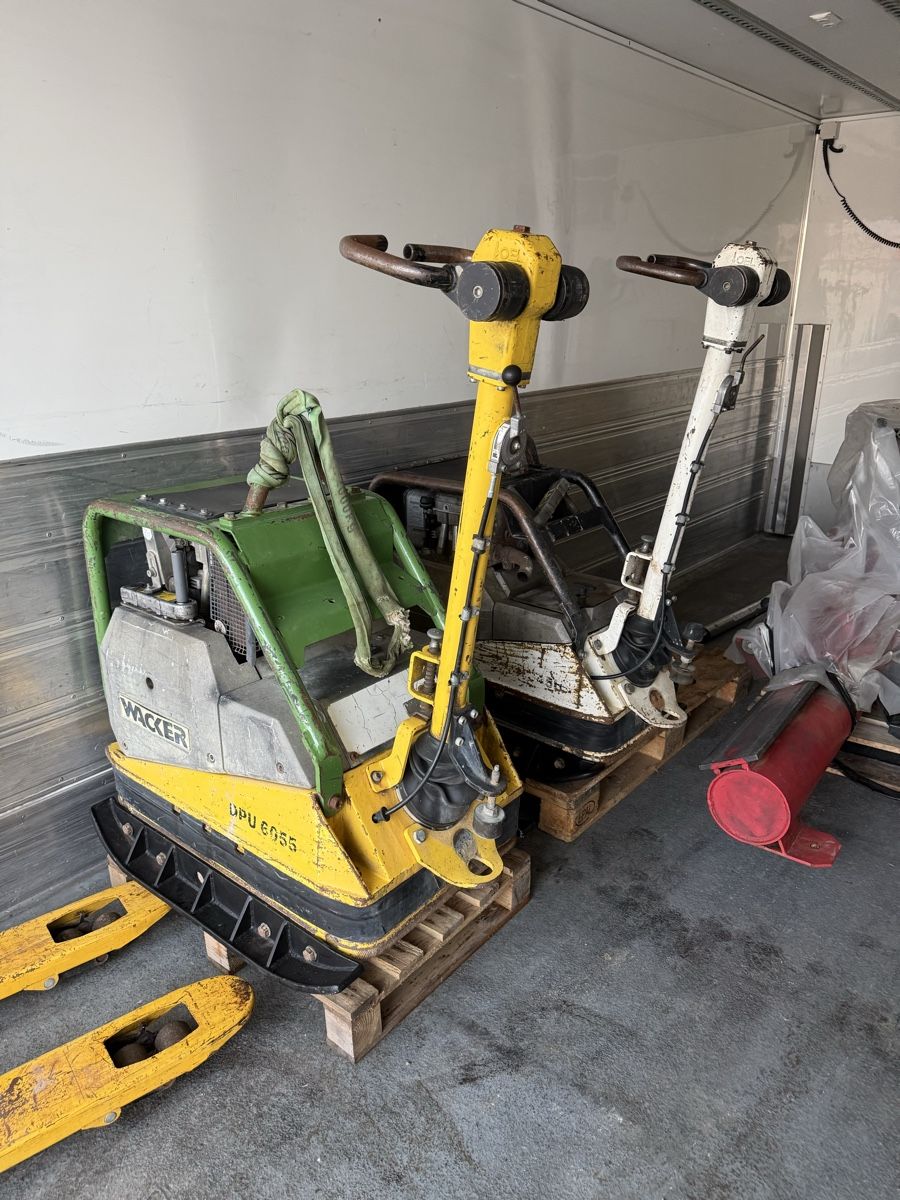 Wacker Neuson Tutte le macchine: Wacker Neuson DPU-6055 Rüttelplatte-Vibroplatte – Usato da Zürich venduto da DraganM. 4