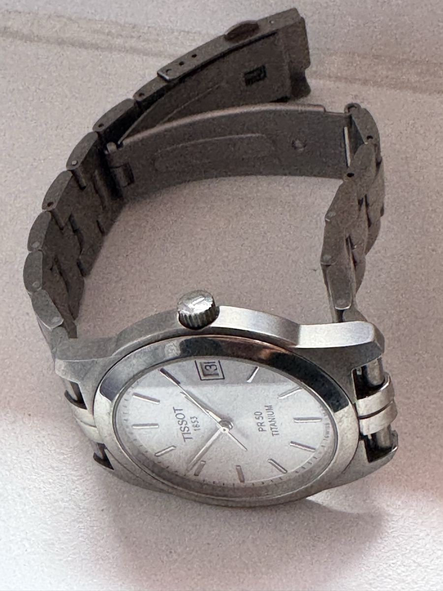 Tissot Montres: Tissot Pro 50 Titanium Quarz  – D'occasion à Rorschach par Spektar 7