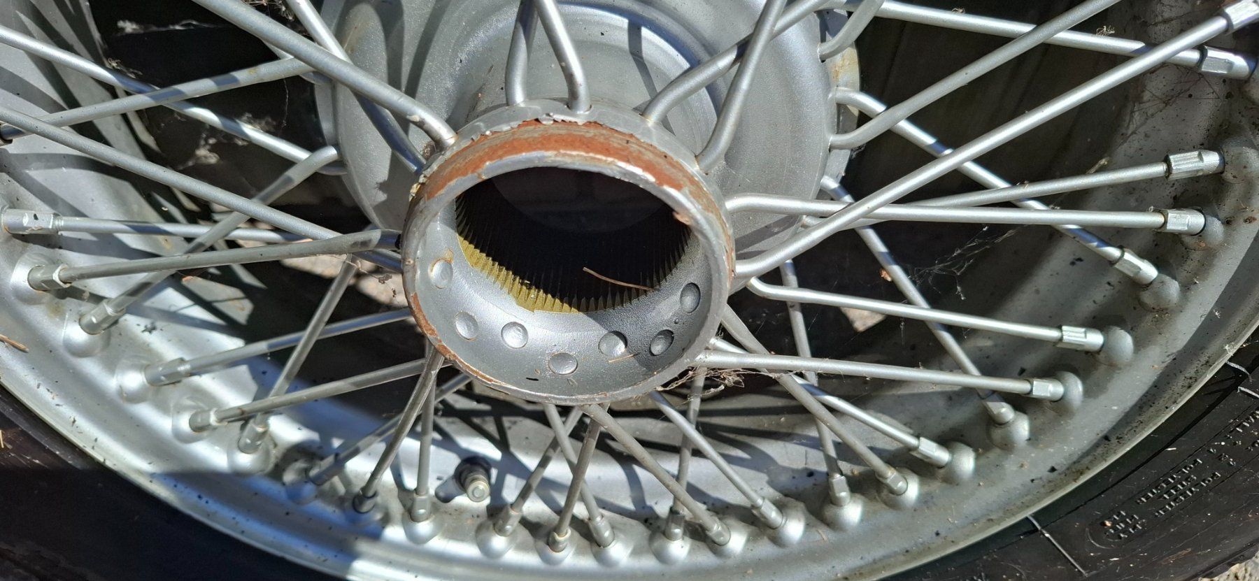 MG Pneus & Roues: roues MG A – D'occasion à Champagne par Lamar0 3