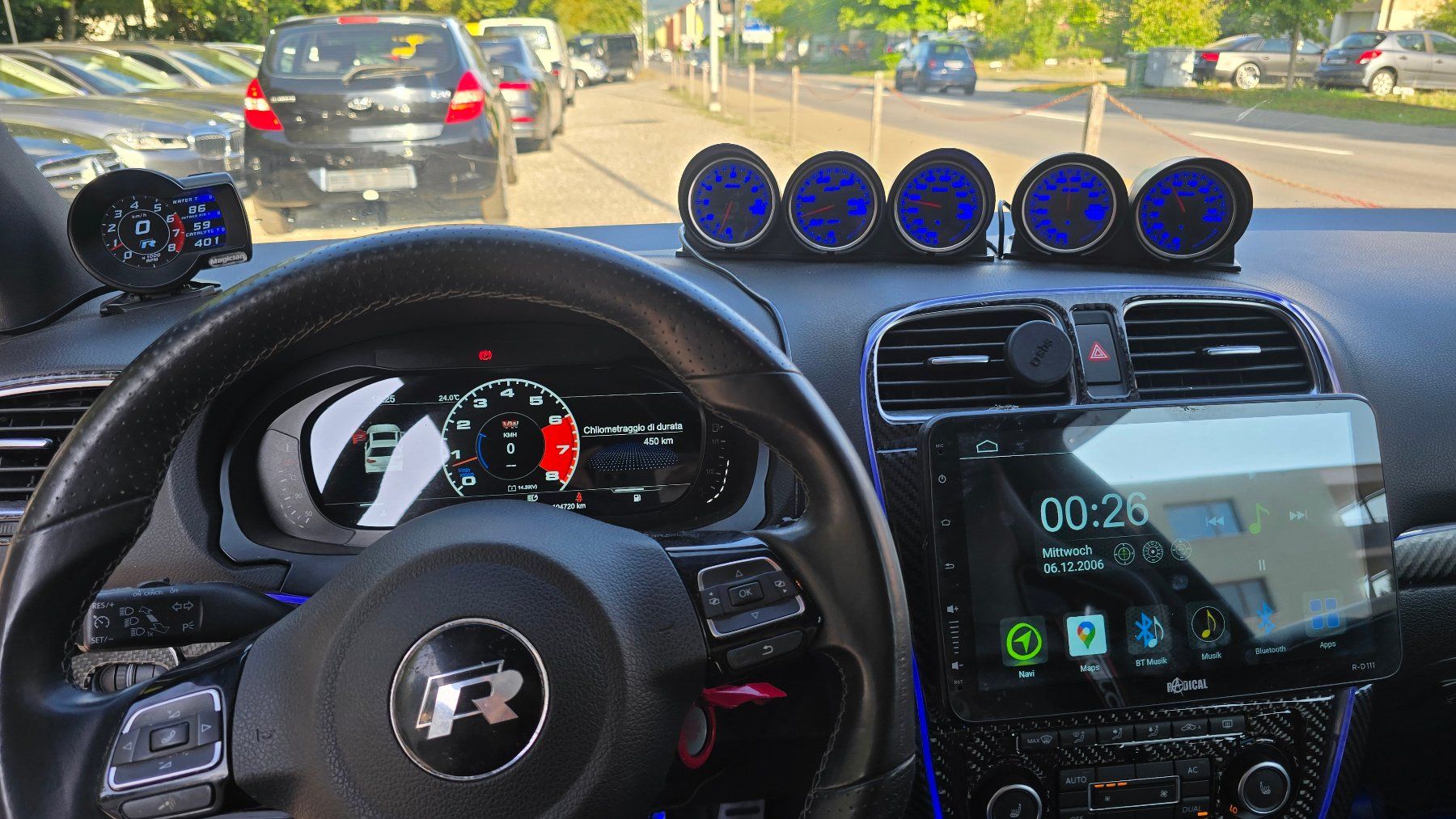 VW Autos: VW Golf 2.0 TSI R – Gebraucht aus Emmenbrücke von meu_2j8p 8
