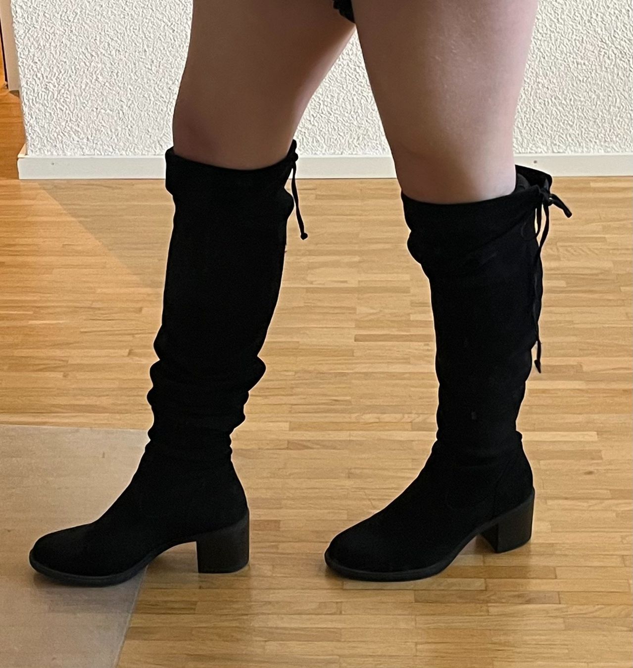 Anna Field Scarpe da donna: Anna Field Black Overknee Block-Heel Boots – Usato da Zürich venduto da Marghensy 1