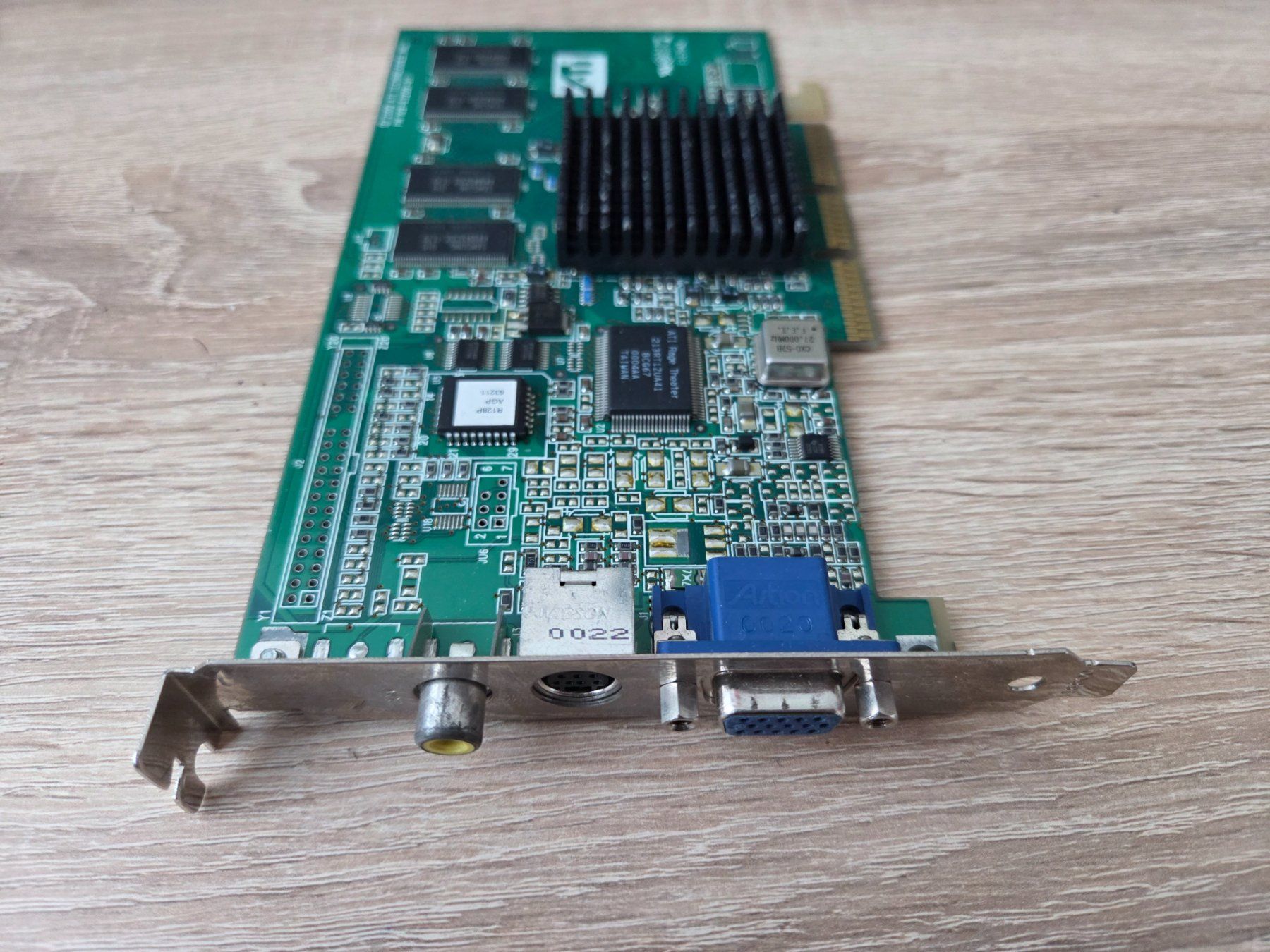 Schede grafiche: Graphic Card AGP ATI Rage 128 Pro 32mb - PC – Usato da Carouge GE venduto da Gasco 1