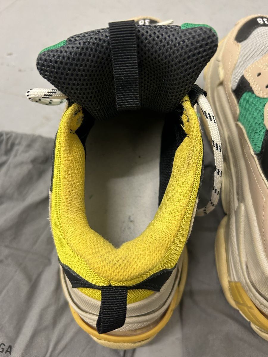 Balenciaga Chaussures femmes: Balenciaga Schuhe Grösse 38 – D'occasion à Bern par floorball_zoro 7