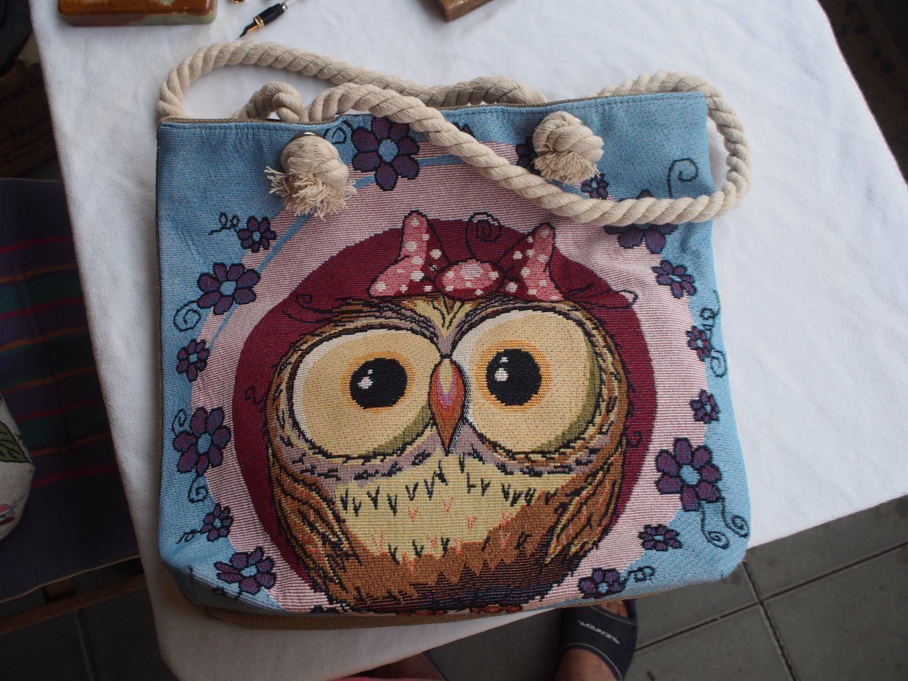 Borse da donna: Sac en toile de qualité, intérieur soie. – Nuovo (secondo la descrizione) da Meyrin venduto da SRemka 1