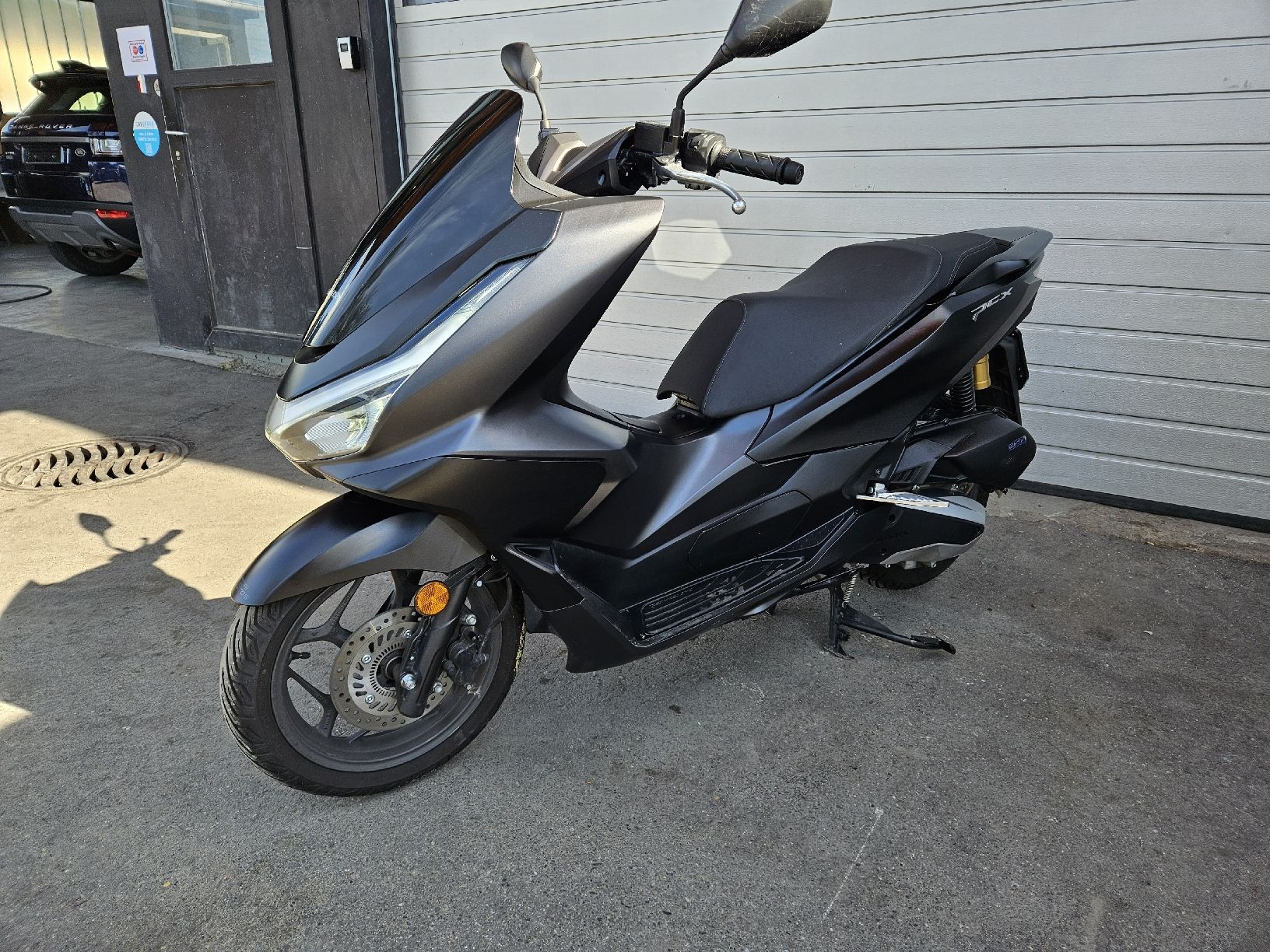 Honda Scooters: Honda PCX 125 ccm, 2025, 4300km – Gebraucht aus Bösingen von rafu2010