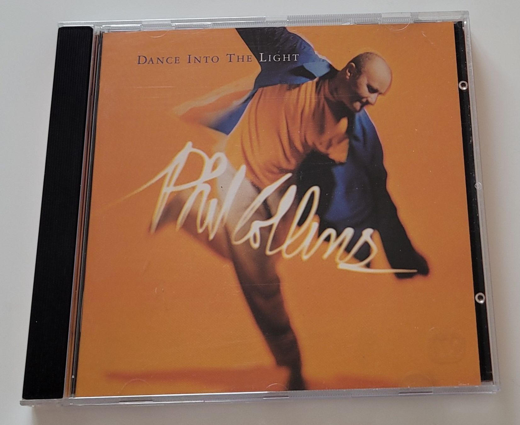 CDs: Phil Collins - Dance into the light - CD – Gebraucht aus Zürich von fourpaws