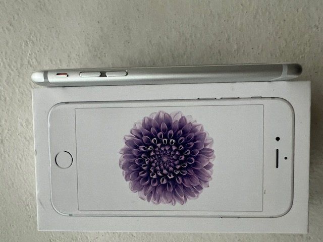 Apple Telefoni cellulari / Smartphones: Iphone 6, 16 GB Batterie 87% – Usato da Wettingen venduto da Muda33 1