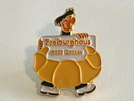 1 Pin Freiburghaus Gossau