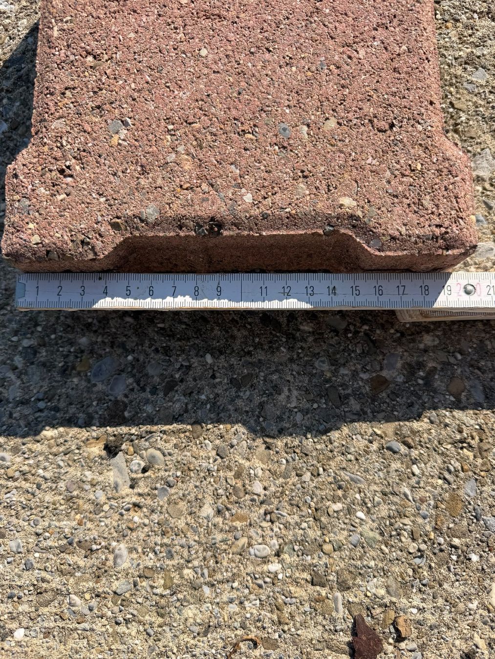 Rivestimenti per pavimenti: Verbundsteine 20/20 – Usato da Rechthalten venduto da magnolia66