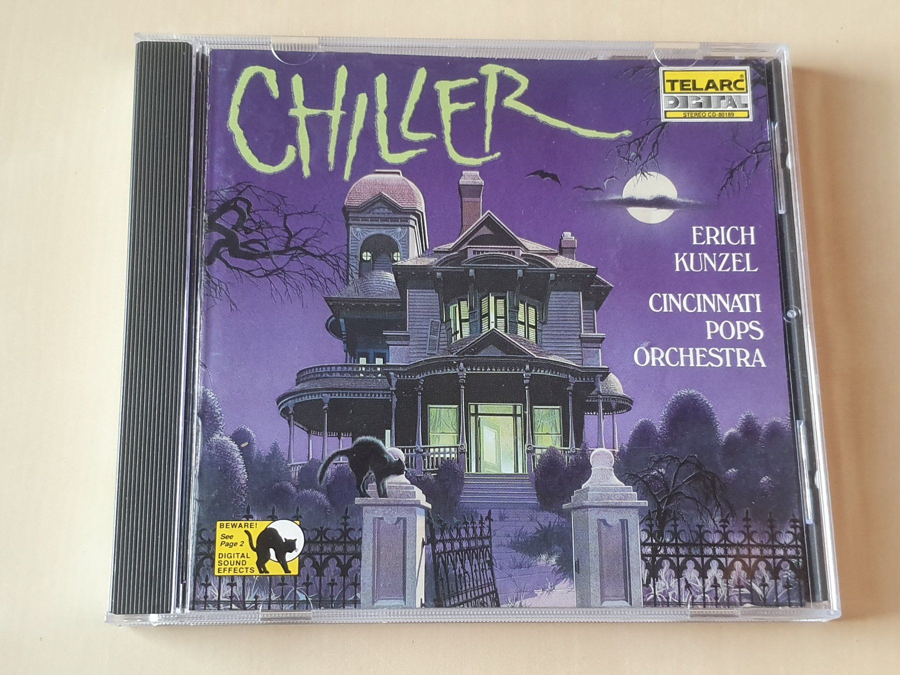 CD: Chiller Erich Kunzel Cincinnati Pops Orchestra – Usato da Stansstad venduto da collectorsshop