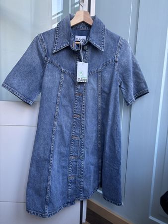 Ganni Jeanskleid Gr. 34