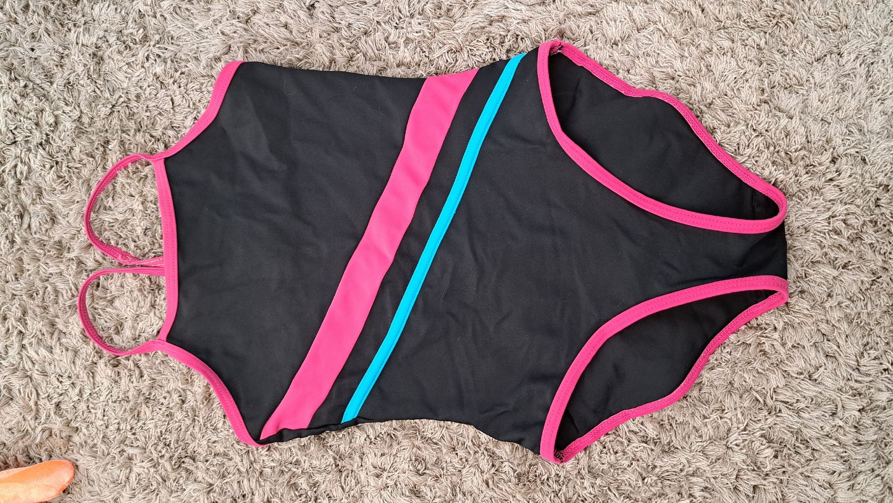Costumi da bagno & Bikini: maillot de bain fille taille 128 ,utilisé  – Usato da Meyrin venduto da Zahra011 1
