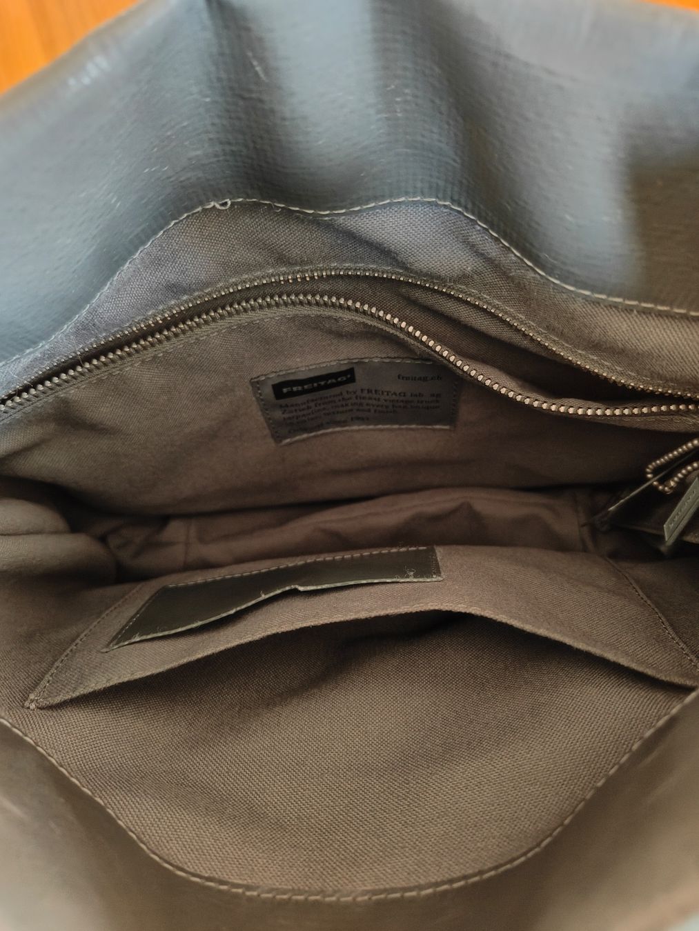 Freitag Sacs: Freitagtasche Bird R124 – D'occasion à Winterthur par 1rainbow54 2