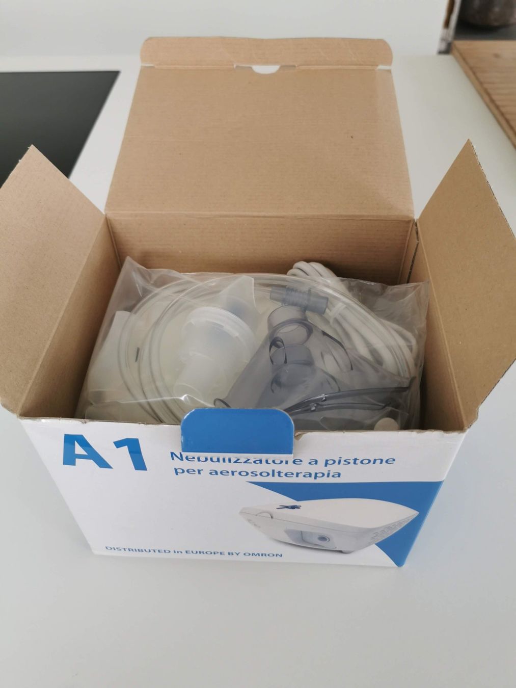 Omron Attrezzature mediche: *NEU* Omron Inhalator A1 – Nuovo e nell'imballaggio originale da Geroldswil venduto da soalle 4