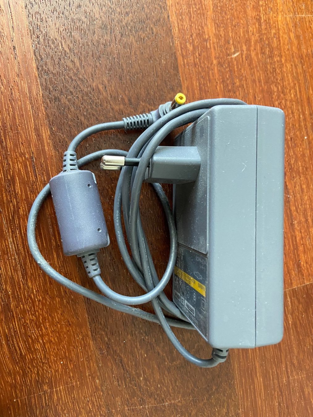 Sony Konsolen: Playstation PSone (inkl 2 Controller und 2 Games) – Gebraucht aus Wangs von scheloli 6
